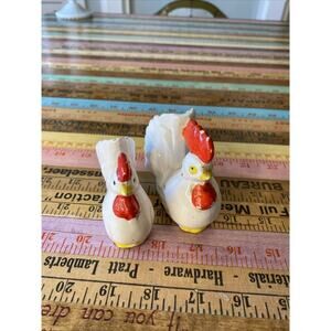 VINTAGE Rooster and Hen Ceramic Salt and Pepper Shakers W/ Cork Stoppers